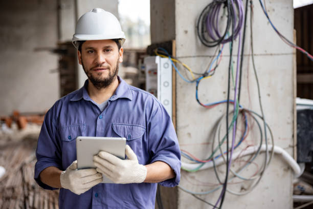 Best Licensed Electrician  in New Pek, IN